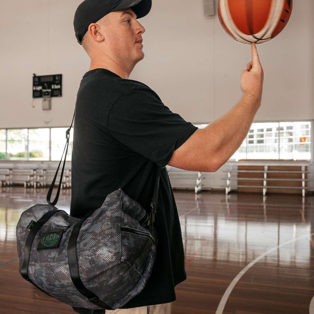 Mesh duffle bag shop