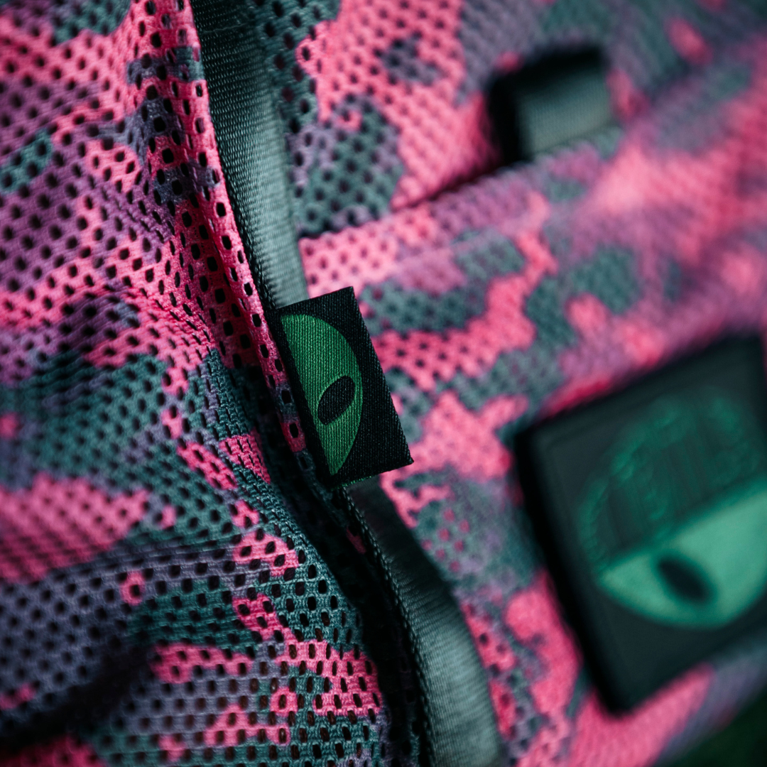 MultiCam Pink - Mesh Duffle Bag