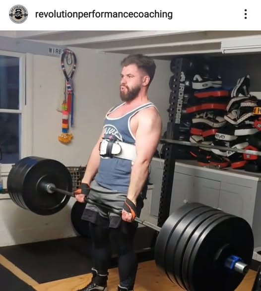 Jake Vaughan lifting with an Anvil belt in his Facebook recommendation